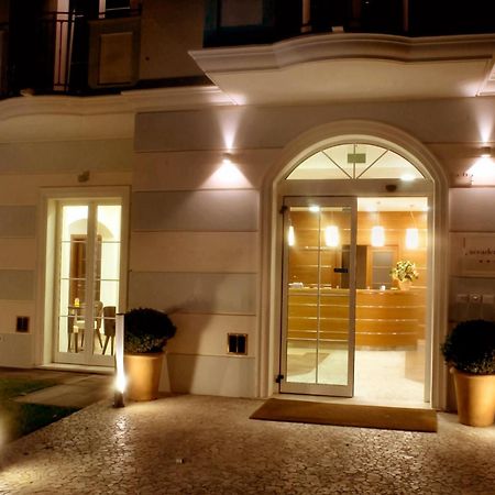 Accademia Hotel Rimini Ngoại thất bức ảnh