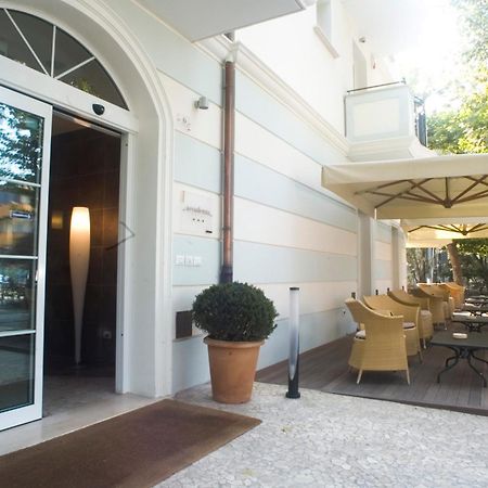Accademia Hotel Rimini Ngoại thất bức ảnh