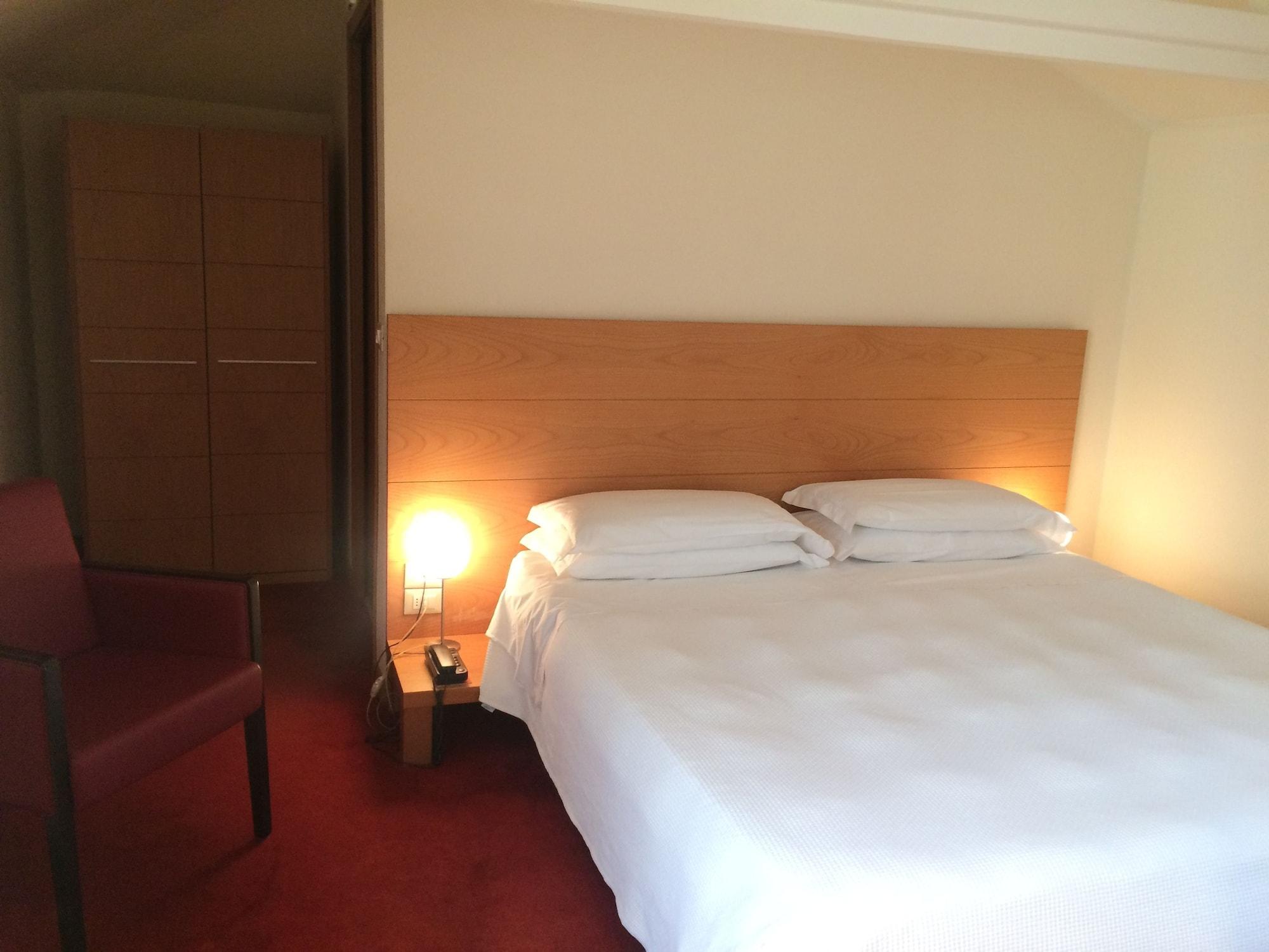 Accademia Hotel Rimini Ngoại thất bức ảnh