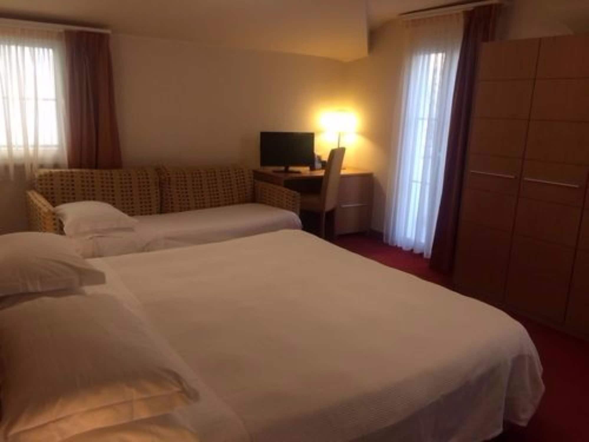 Accademia Hotel Rimini Ngoại thất bức ảnh