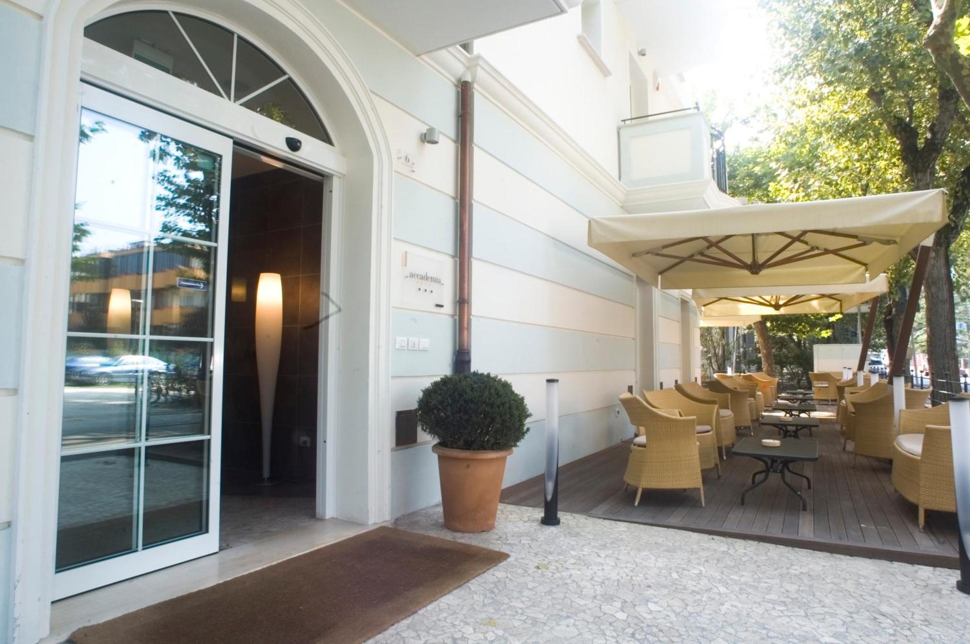 Accademia Hotel Rimini Ngoại thất bức ảnh
