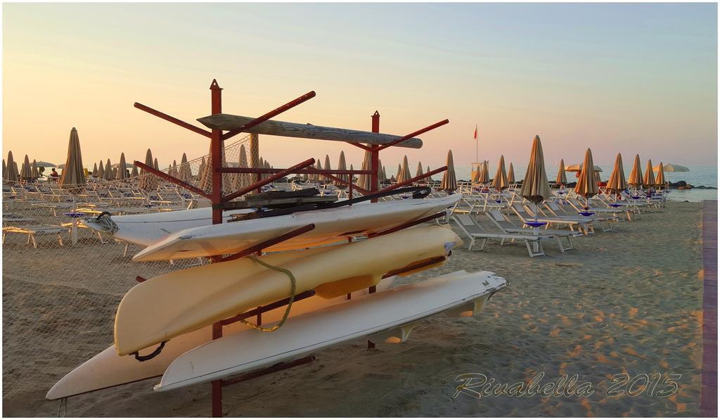 Accademia Hotel Rimini Ngoại thất bức ảnh