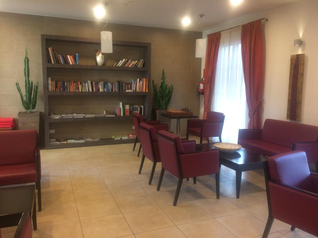 Accademia Hotel Rimini Ngoại thất bức ảnh