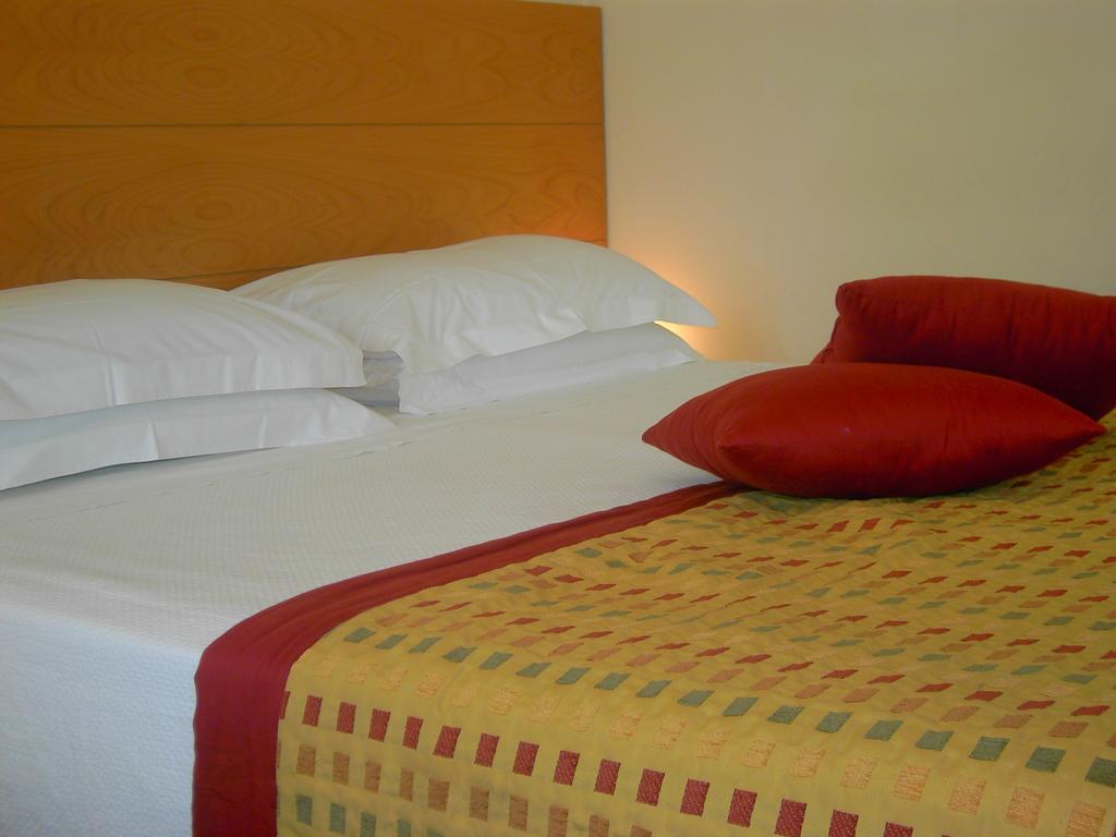 Accademia Hotel Rimini Ngoại thất bức ảnh