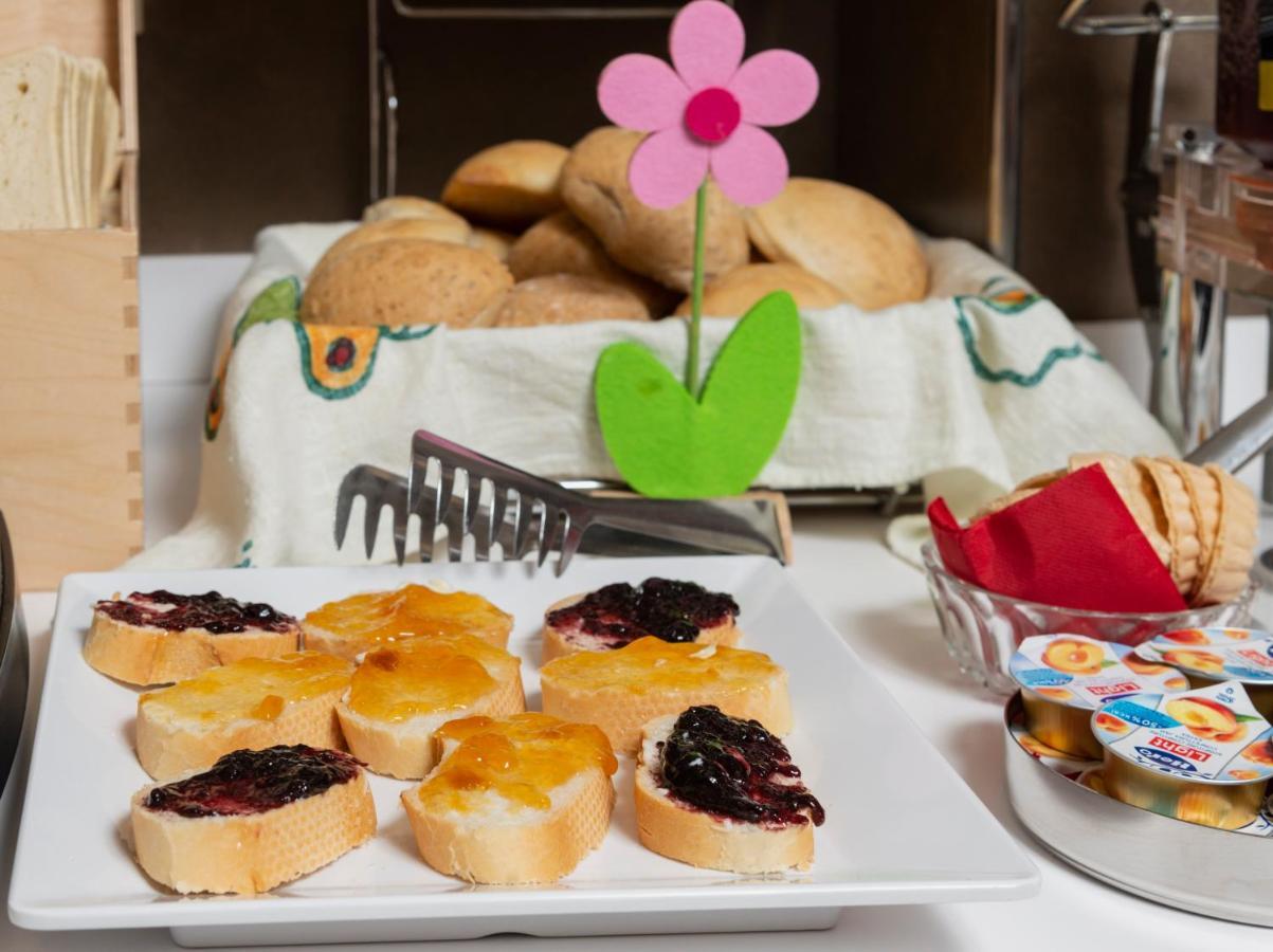 Accademia Hotel Rimini Ngoại thất bức ảnh